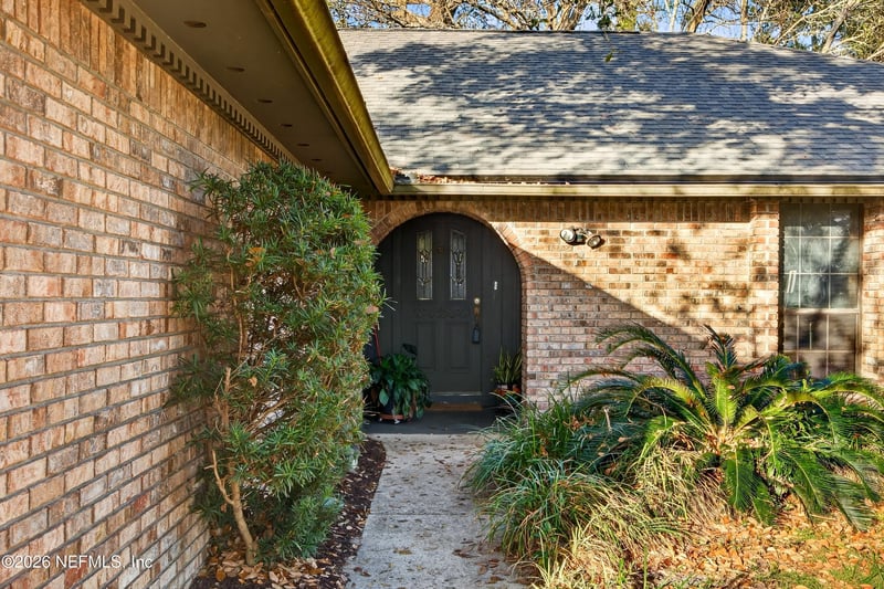 2479 Stonebridge Dr, Orange Park, FL 32065