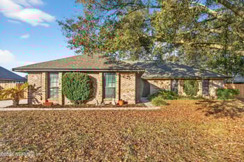 2479 Stonebridge Dr, Orange Park, FL 32065