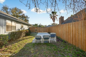 2479 Stonebridge Dr, Orange Park, FL 32065