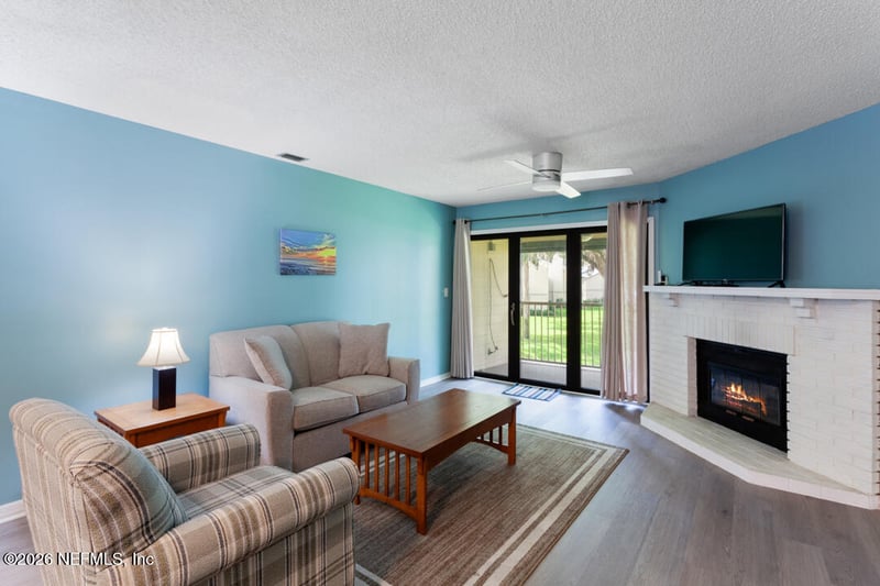 222 Hiawatha Ct #222, East Palatka, FL 32131