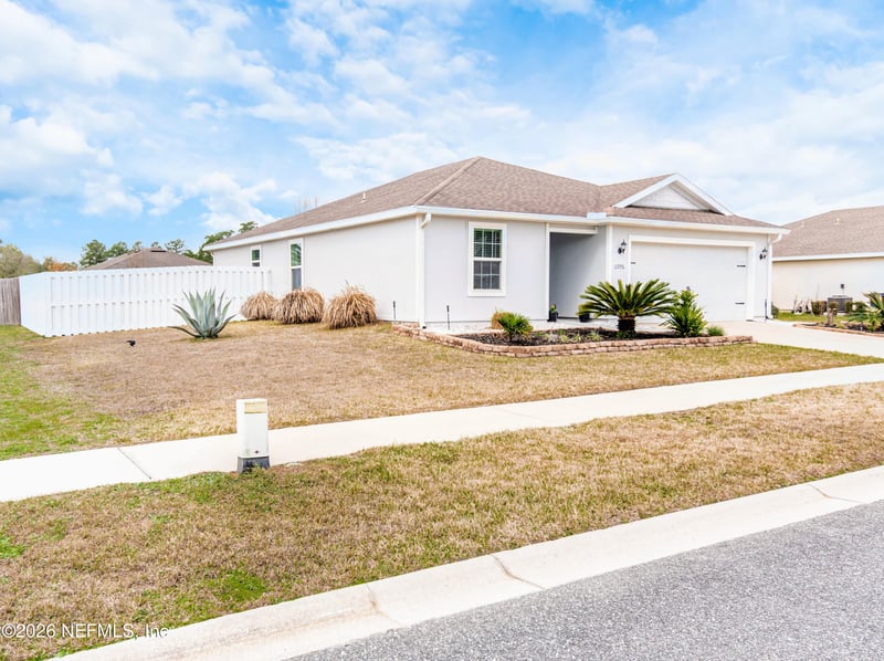 11976 Bent Ct, Macclenny, FL 32063