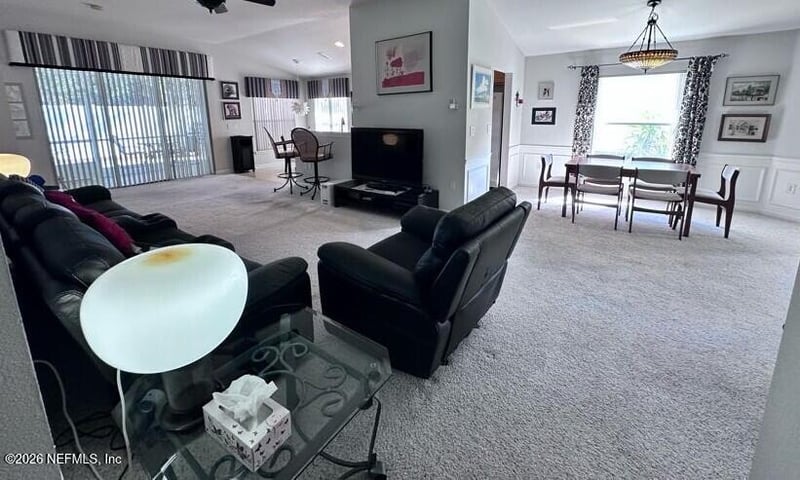 9117 Honeybee Ln, Jacksonville, FL 32256