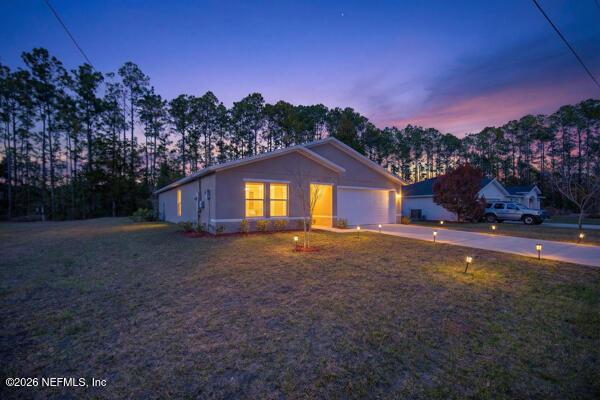 91 Raemoor Dr, Palm Coast, FL 32164