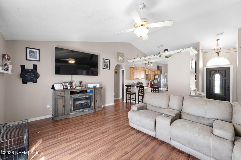 2875 Majestic Oaks Ln, Green Cove Springs, FL 32043