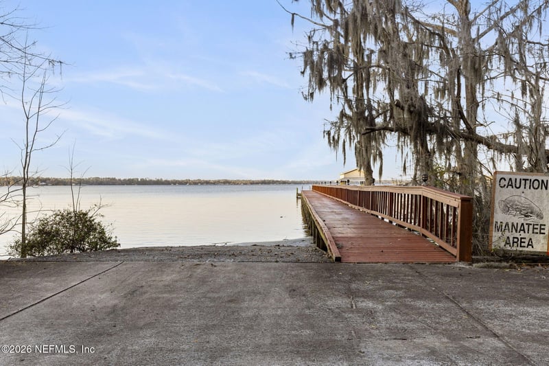 1855 Moorings Cir, Middleburg, FL 32068