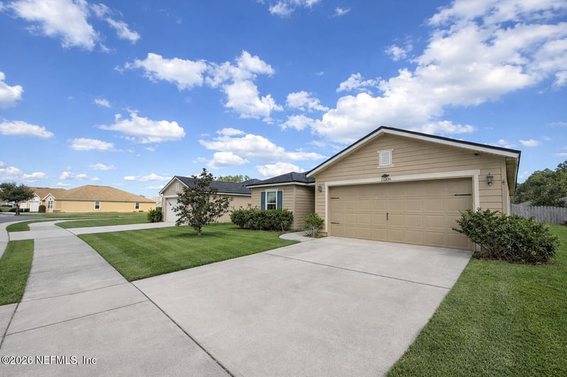 15306 Hidden Foal Dr, Jacksonville, FL 32234