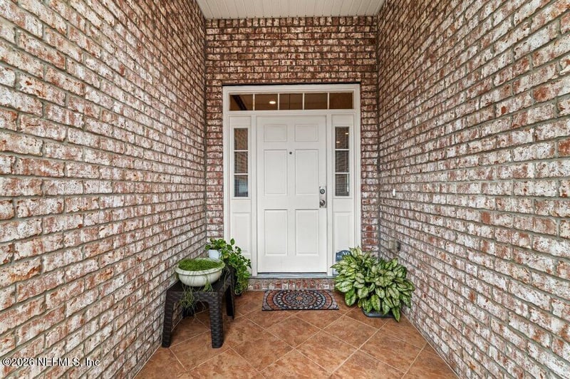 5925 Round Table Rd, Jacksonville, FL 32254