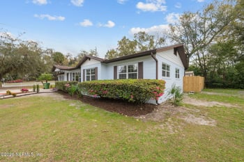 2003 Laurel St, Palatka, FL 32177
