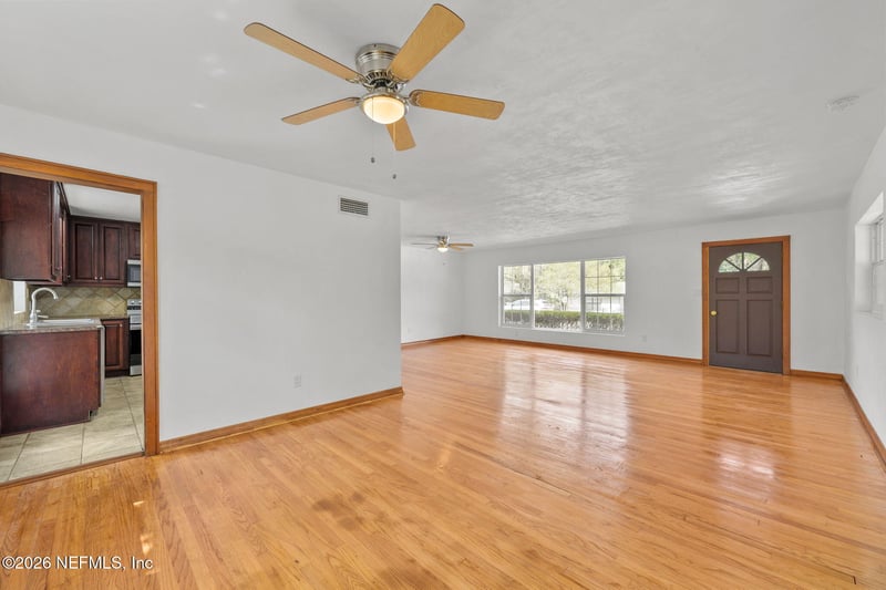 2003 Laurel St, Palatka, FL 32177