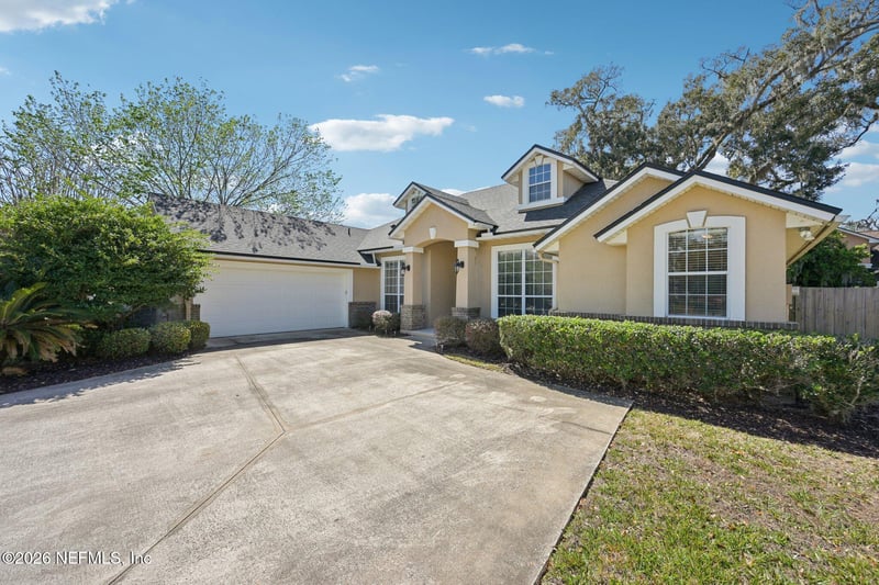 1819 Sentry Oak Ct, Fleming Island, FL 32003
