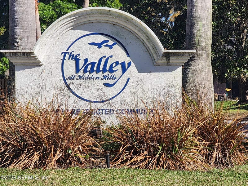 11890 Arbor Lake Dr, Jacksonville, FL 32225