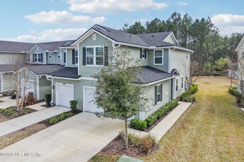 12066 Calvesta St, Jacksonville, FL 32256