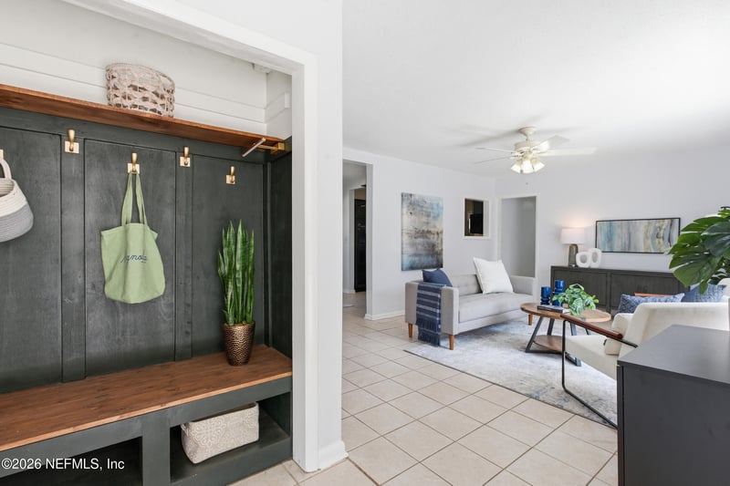 6231 Riviera Manor Dr, Jacksonville, FL 32216