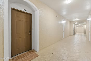 7801 Point Meadows Dr #6104, Jacksonville, FL 32256