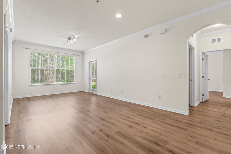 7801 Point Meadows Dr #6104, Jacksonville, FL 32256