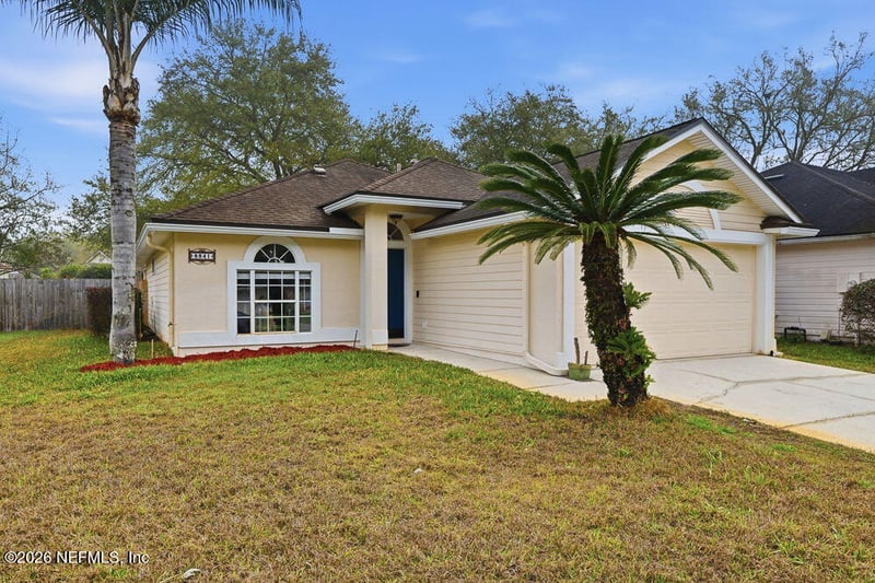 8841 Chambore Dr, Jacksonville, FL 32256