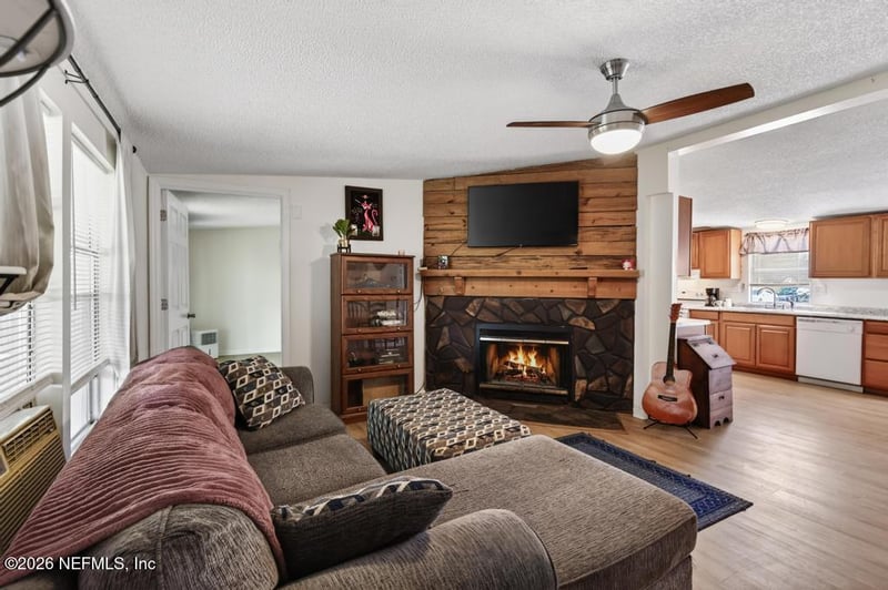 124 Sugar Plum Dr, Palatka, FL 32177