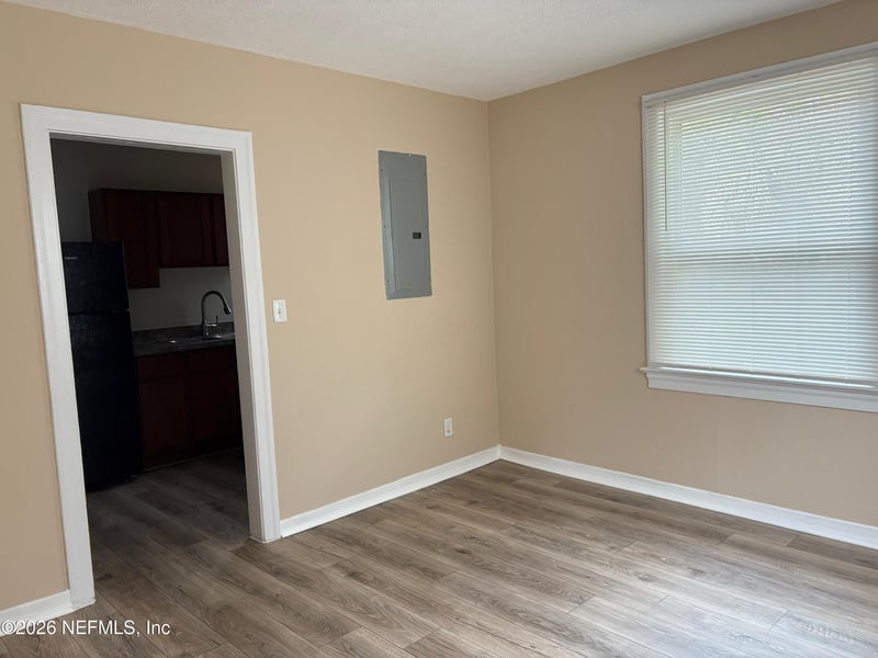 527 58th St, Jacksonville, FL 32208