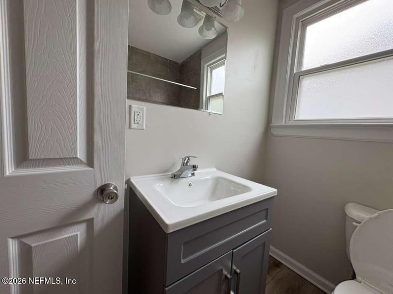 527 58th St, Jacksonville, FL 32208