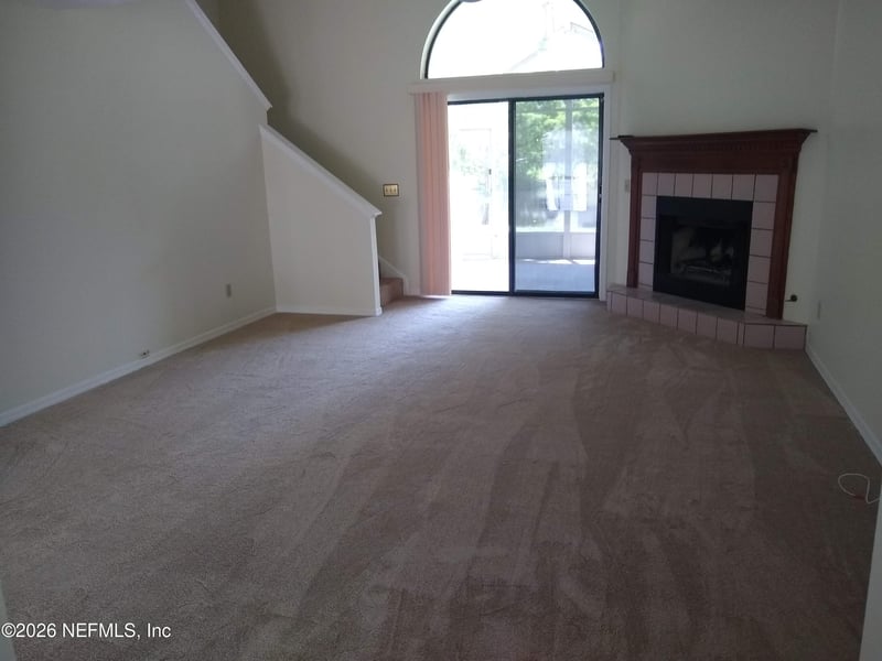 2828 Lantana Lakes Dr, Jacksonville, FL 32246