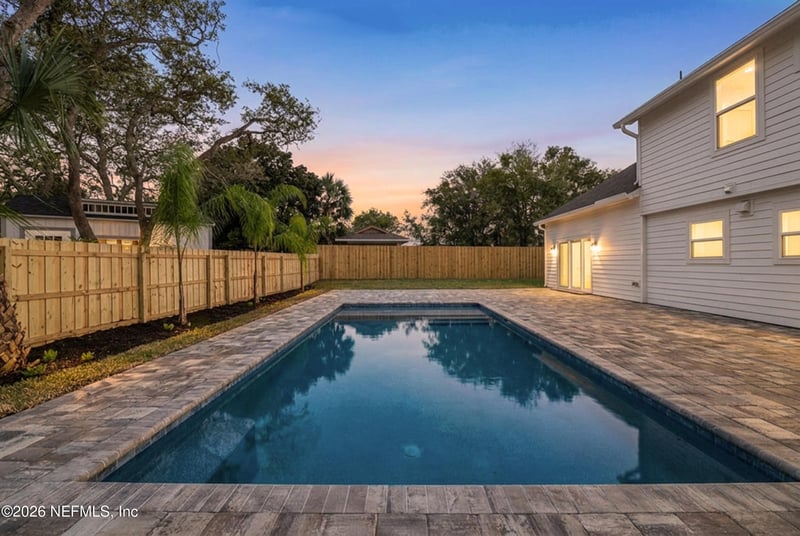 806 Cherry St, Neptune Beach, FL 32266