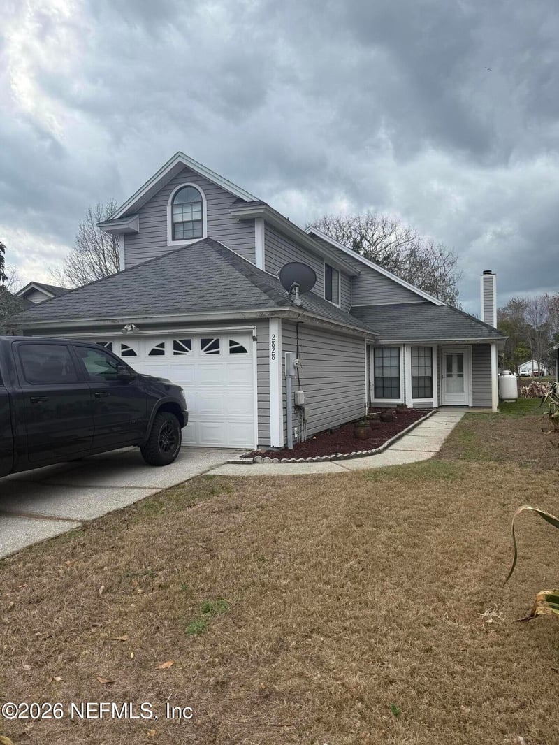 2828 Lantana Lakes Dr, Jacksonville, FL 32246