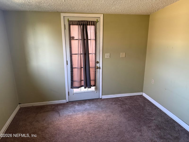 6766 London Bridge Ln, Jacksonville, FL 32210