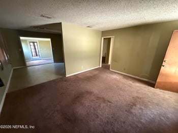 6766 London Bridge Ln, Jacksonville, FL 32210