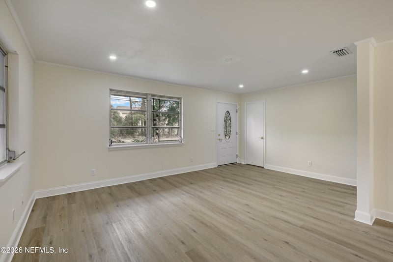 2864 Jerry Ln, Jacksonville, FL 32218