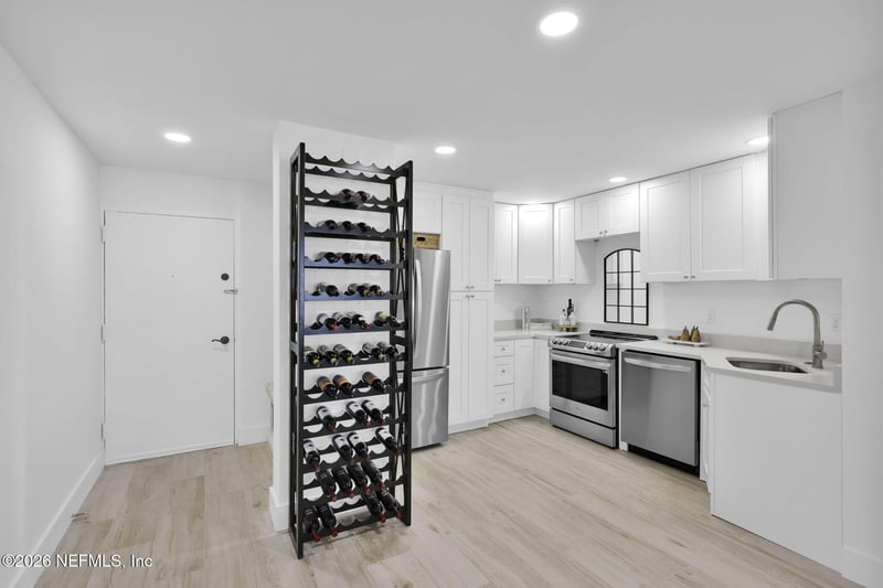 2100 Ocean Dr #3E, Jacksonville Beach, FL 32250