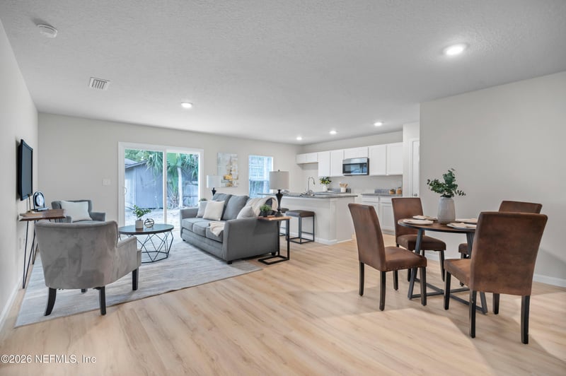 724 James St, Jacksonville, FL 32205