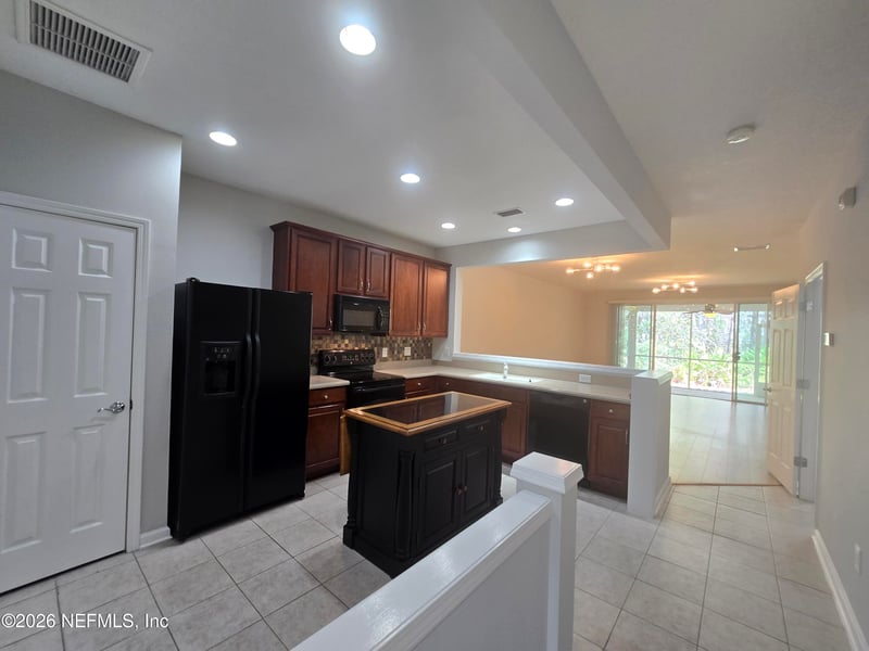 4189 Highwood Dr, Jacksonville, FL 32216