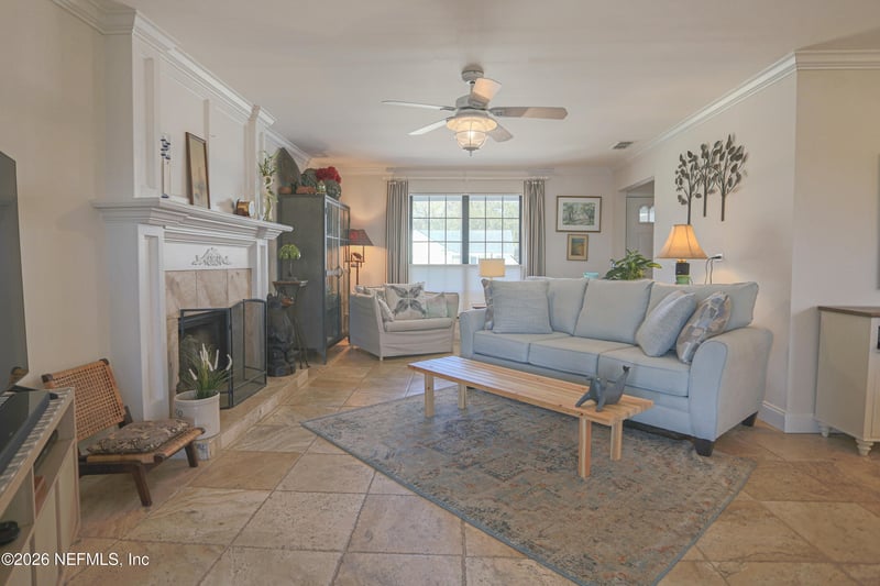 14114 Drakes Point Dr, Jacksonville, FL 32224