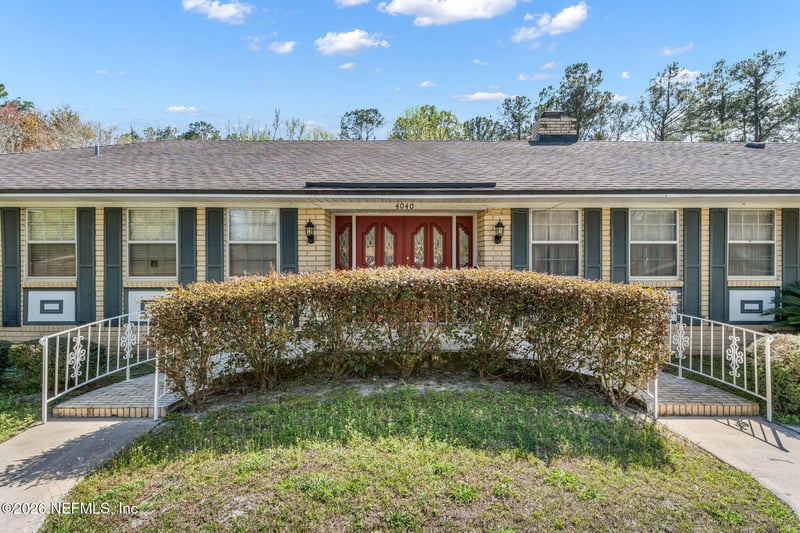 4040 Windy Gale Dr, Jacksonville, FL 32218