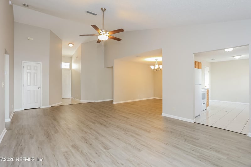 12635 Ashglen Dr, Jacksonville, FL 32224