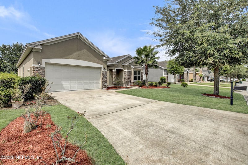 10320 Oxford Lakes Dr, Jacksonville, FL 32257