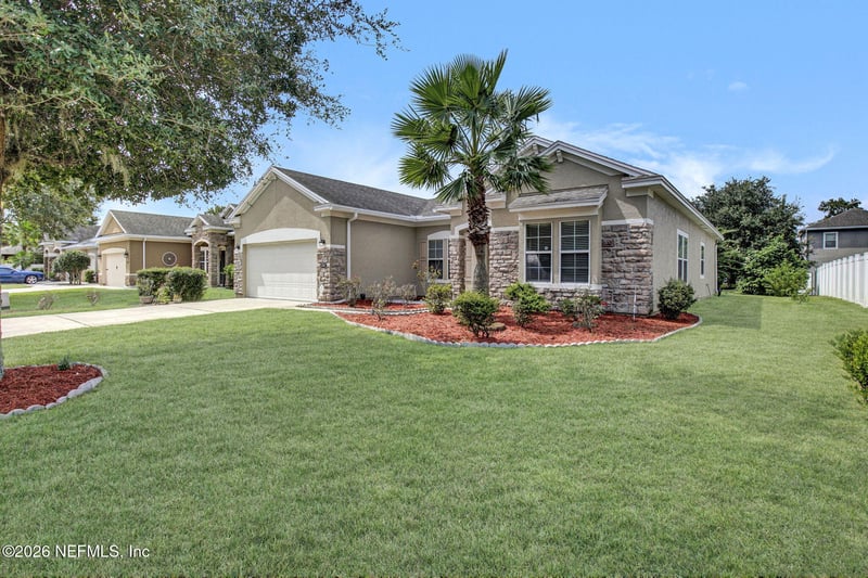 10320 Oxford Lakes Dr, Jacksonville, FL 32257