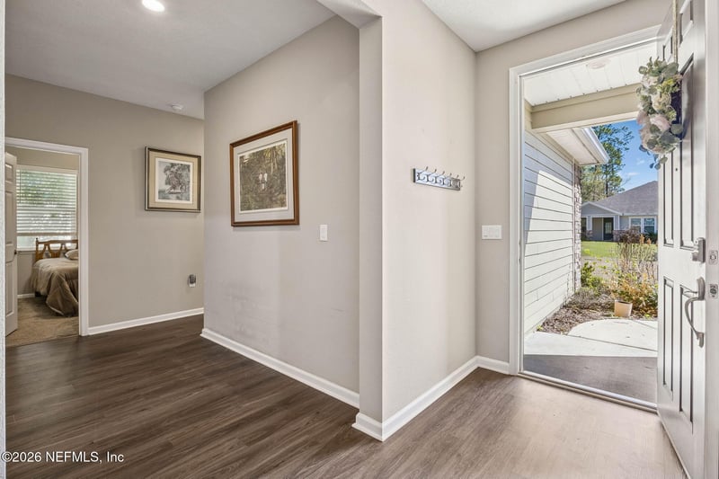 9604 Price Park Dr, Jacksonville, FL 32257