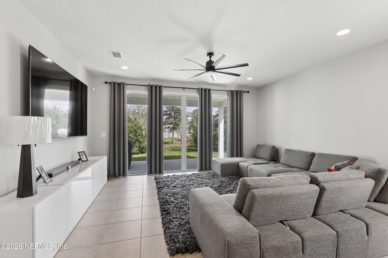 9393 Scaup Way, Jacksonville, FL 32218