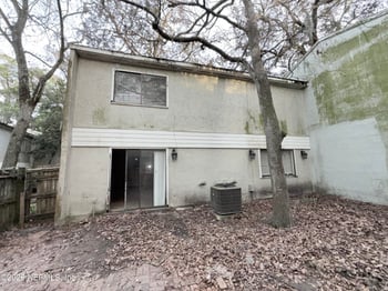 718 Oaks Manor Ct #M1-2, Jacksonville, FL 32211