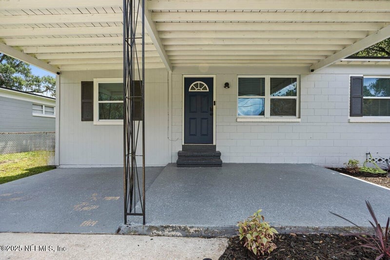 6584 Larne Ave, Jacksonville, FL 32244