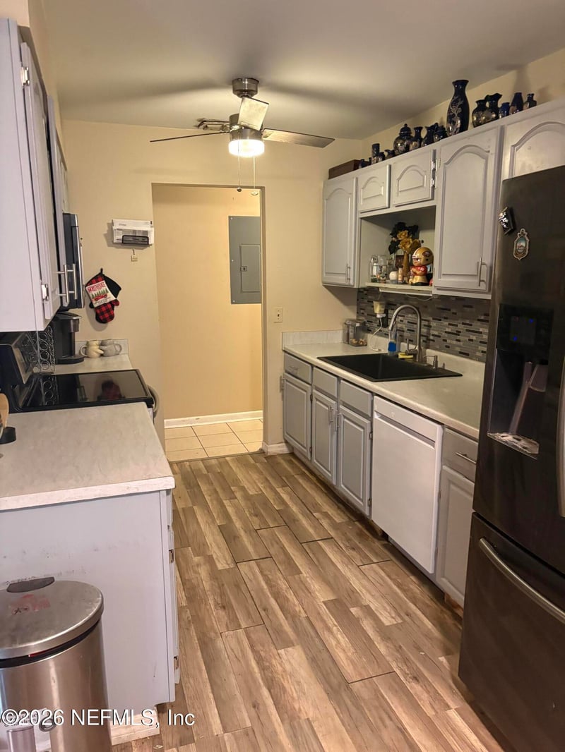 1154 Hickory Cv, Jacksonville, FL 32221