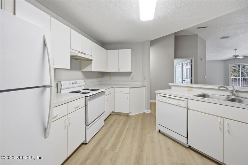 100 Ironwood Dr #121, Ponte Vedra Beach, FL 32082