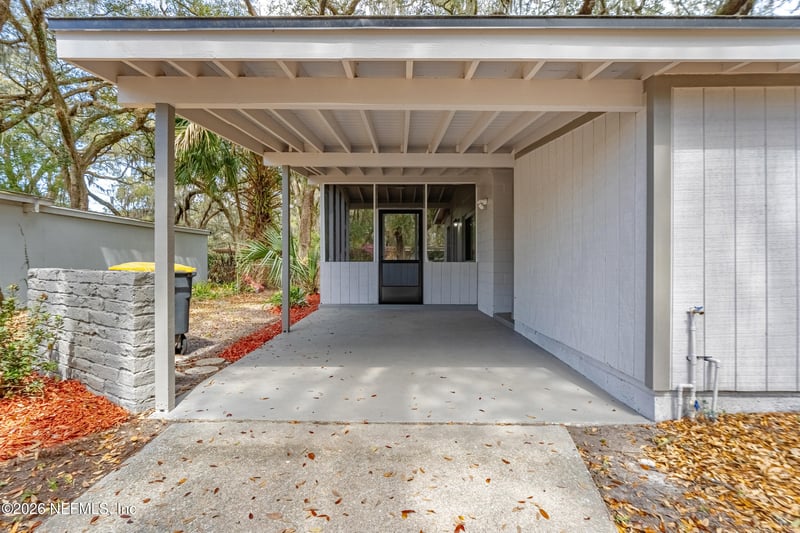 5501 Keystone Dr, Jacksonville, FL 32207