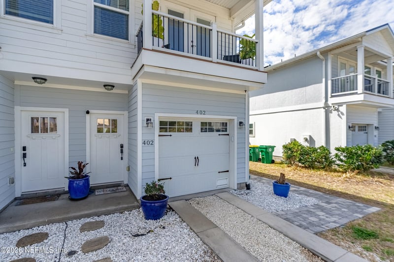 402 11th Ave, Jacksonville Beach, FL 32250