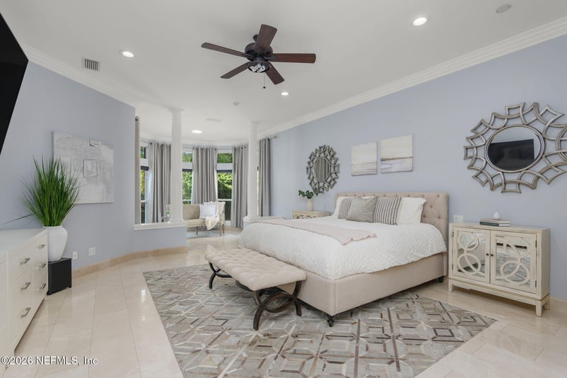 2553 Spreading Oaks Ln, Jacksonville, FL 32223