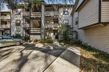 1604 Arcadia Dr #105, Jacksonville, FL 32207