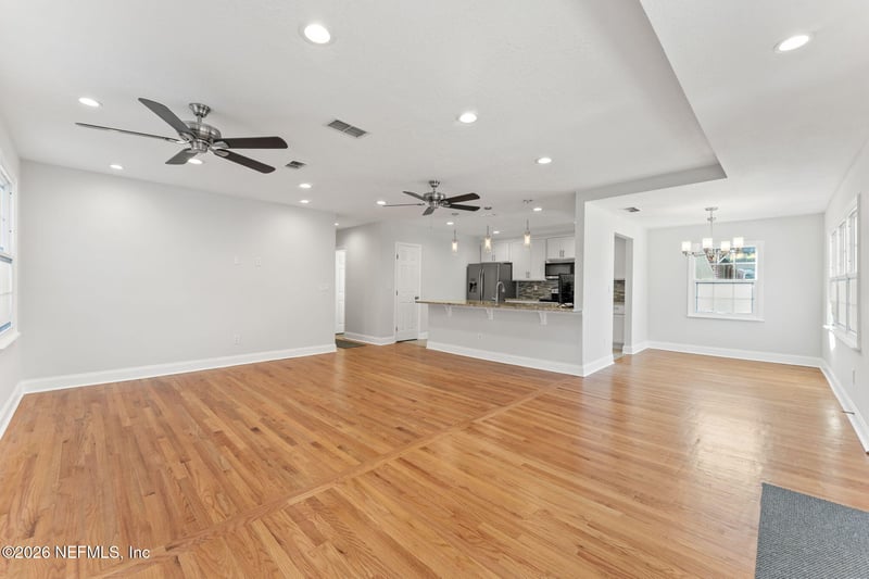 4642 College St, Jacksonville, FL 32205