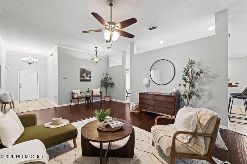 8660 Springtree Rd, Jacksonville, FL 32210