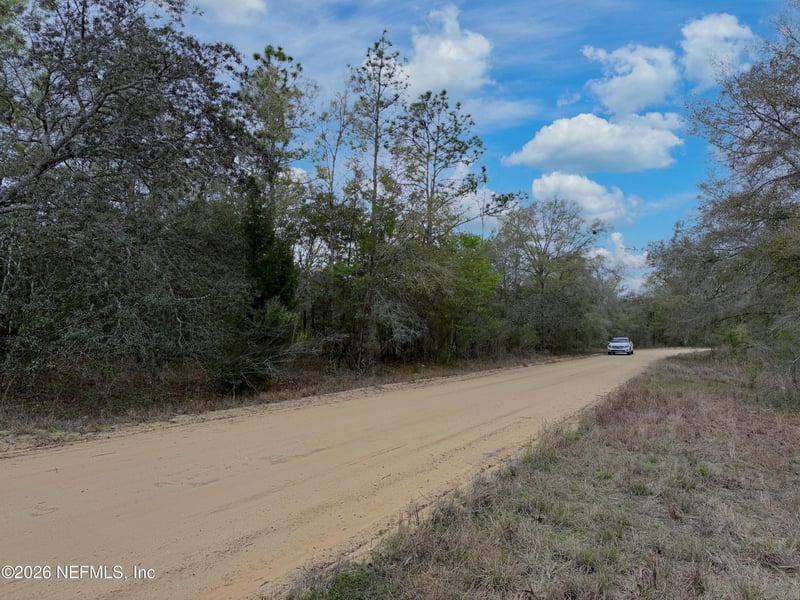 119 Beulah Dr, Hawthorne, FL 32640